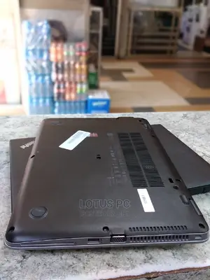 Laptop HP EliteBook 745 4GB AMD A8 HDD 500GB