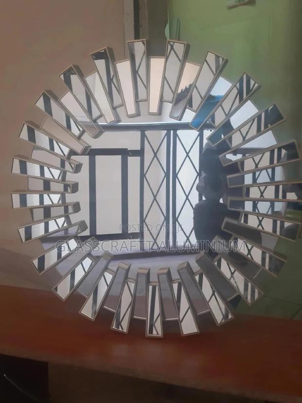 A Stylish Dressing Mirror - thumbnail 3