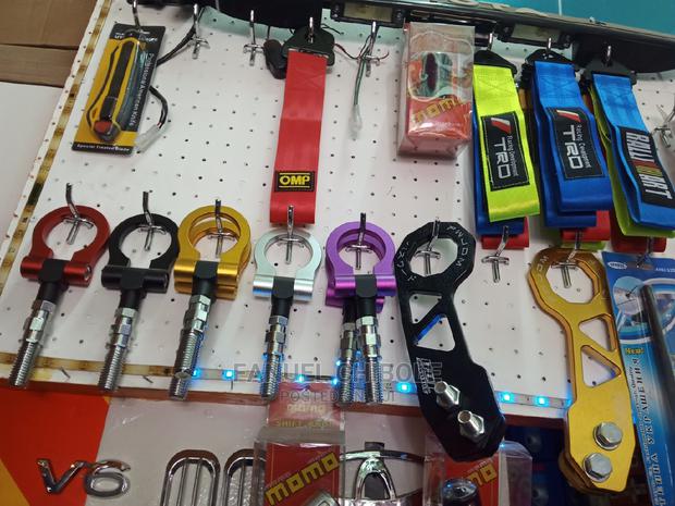 Different Colours New Tow Hook
