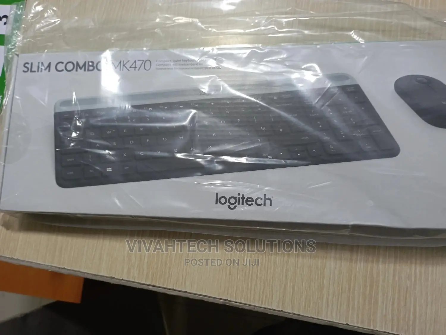 Logitech Slim Wireless Keyboard and Mouse Combo MK470