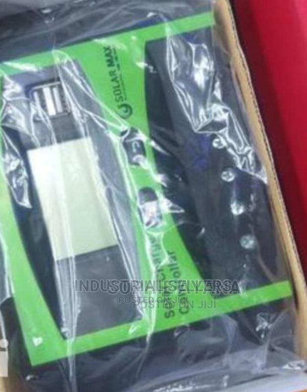 20amps Flow Charger Controller - main view