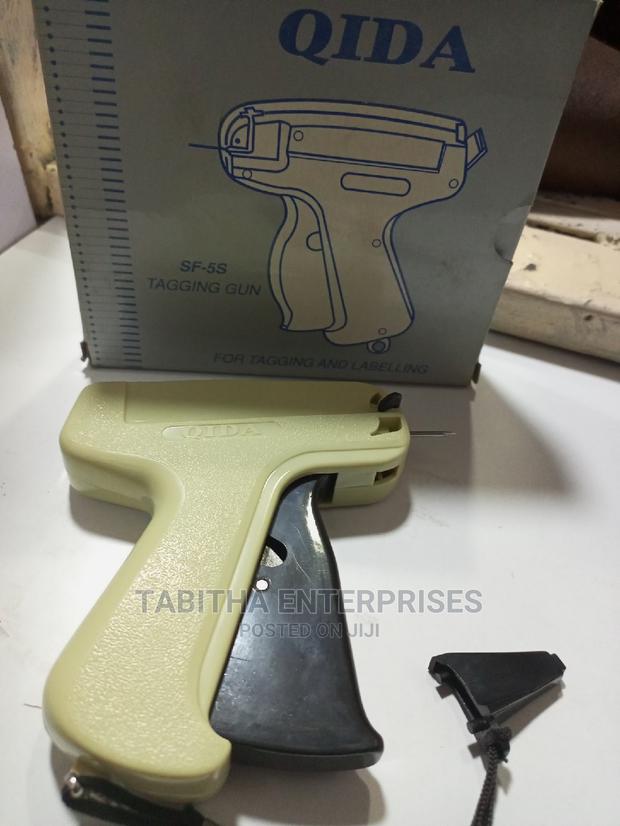 Original Tagging Gun - main view