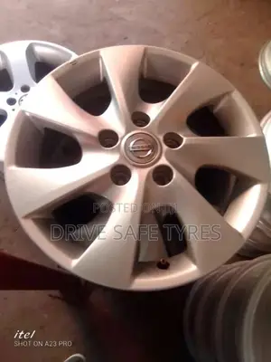 16 Inch Nissan Rims Set