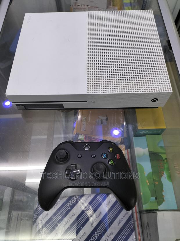 WHITE Xbox One S - thumbnail 3