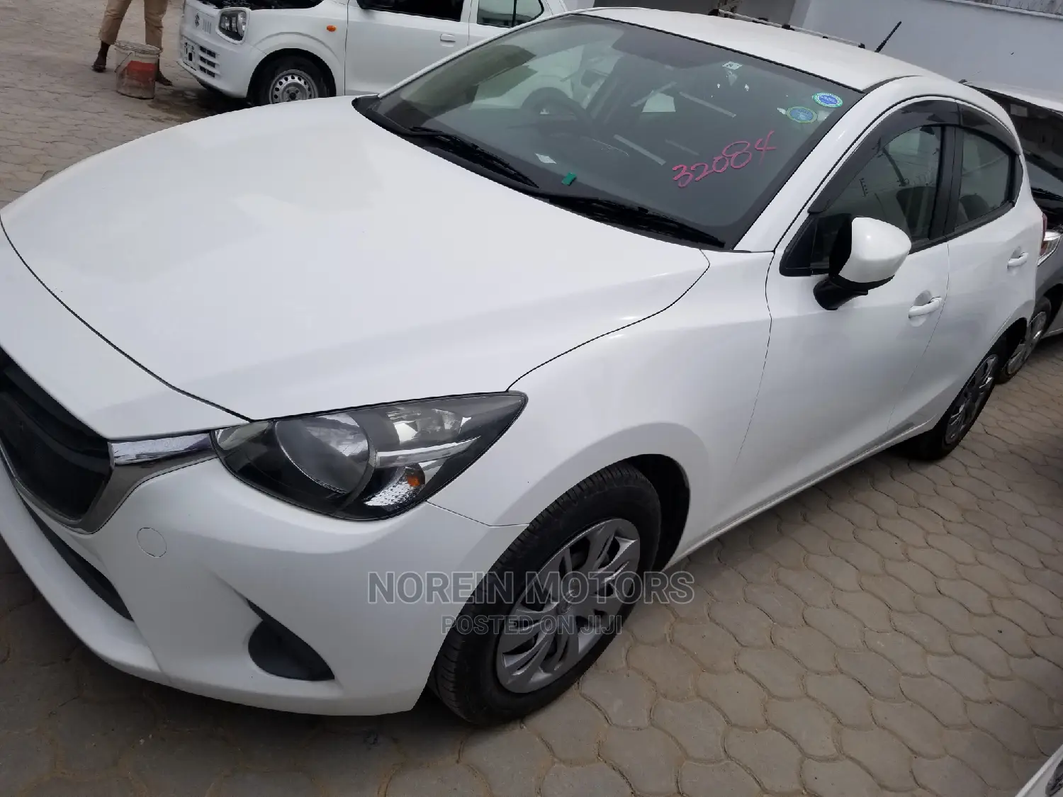 Mazda Demio 2014 White