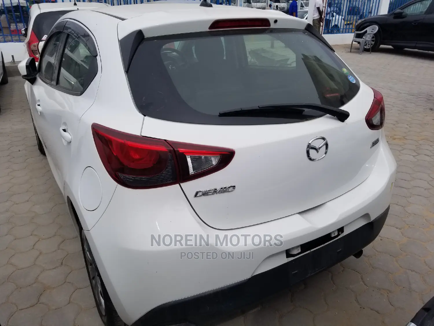 Mazda Demio 2014 White