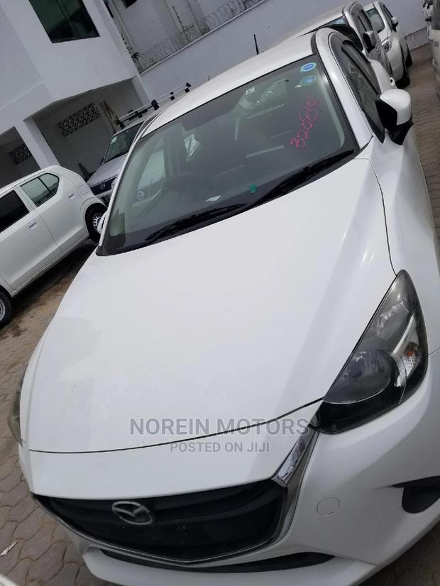 Mazda Demio 2014 White - thumbnail 4