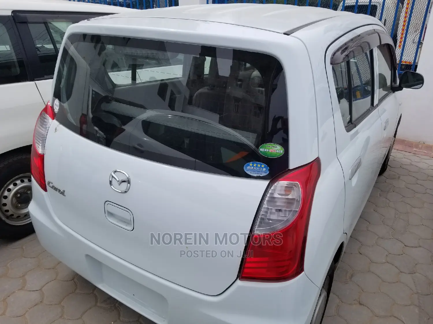 Mazda Carol 2015 White
