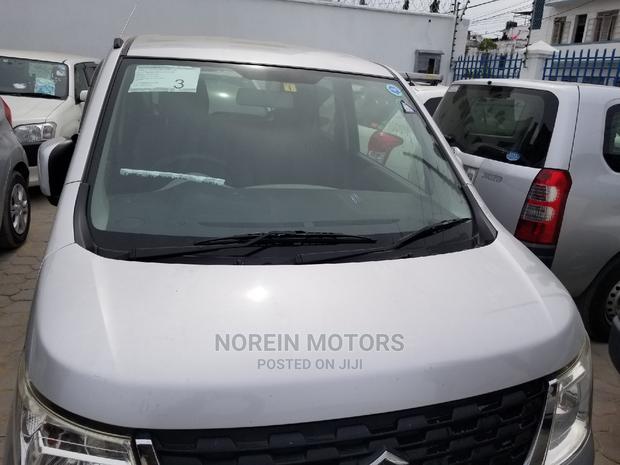 Suzuki Wagon 2015 Silver