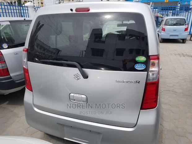 Suzuki Wagon 2015 Silver - thumbnail 10
