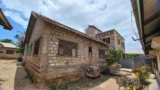 9bdrm Maisonette in Ziwa la Ngombe for sale - thumbnail 8