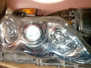 Mark X Headlight .Zenon