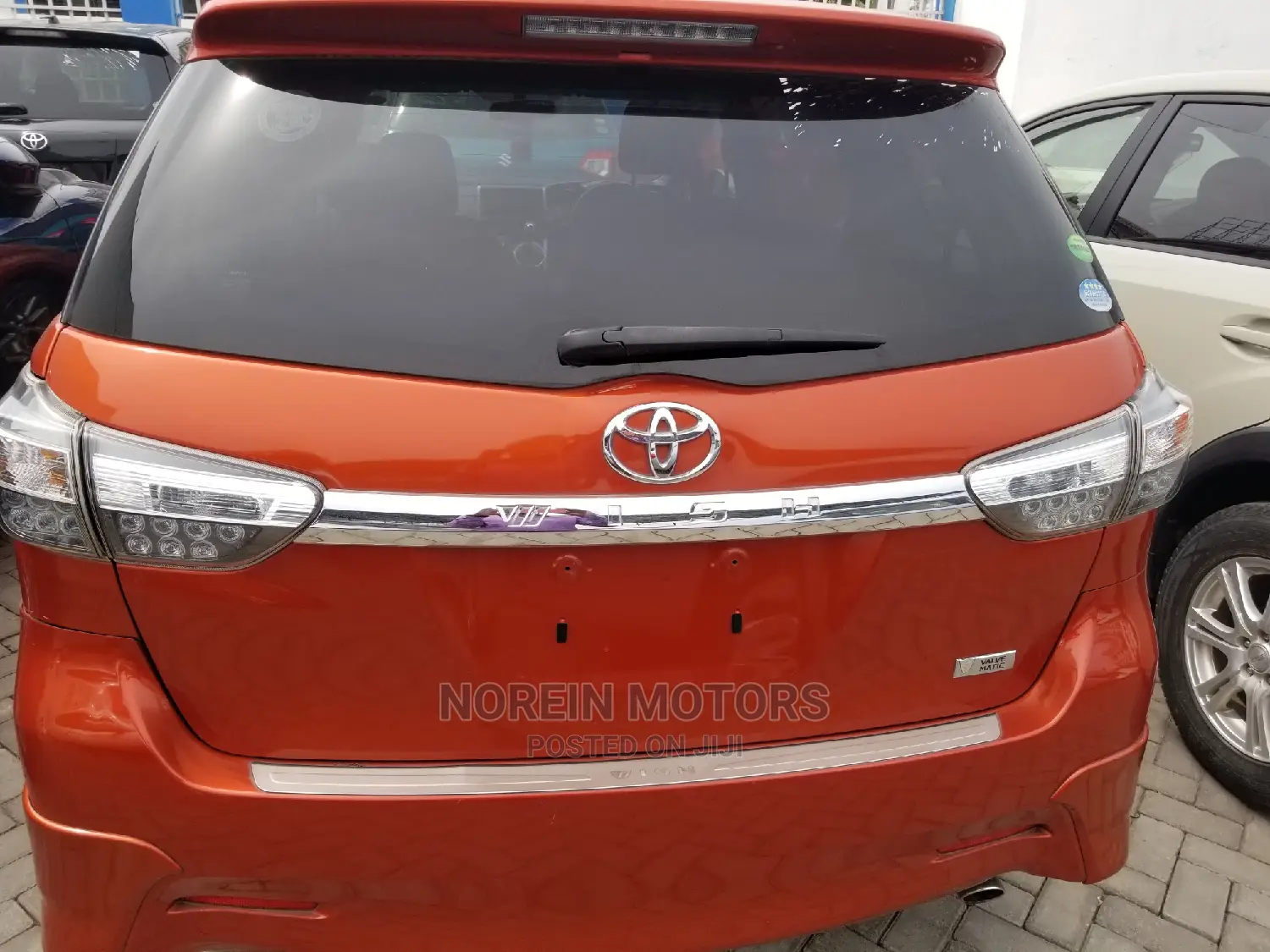 Toyota Wish 2014 Orange