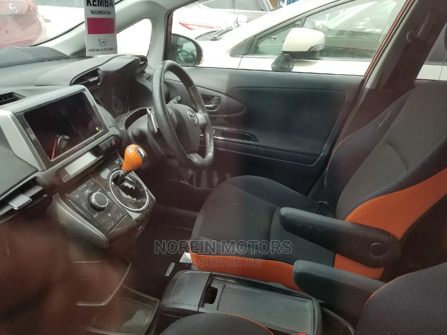 Toyota Wish 2014 Orange