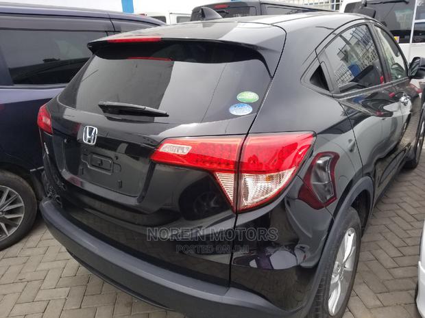 Honda Vezel 2015 Black - thumbnail 6