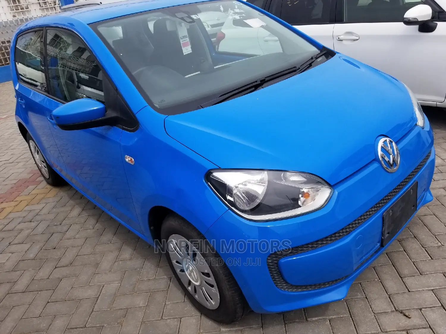 Volkswagen Up 2014 Blue