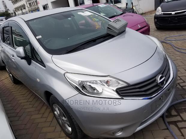 Nissan Note 2014 SV Premium Silver - thumbnail 9