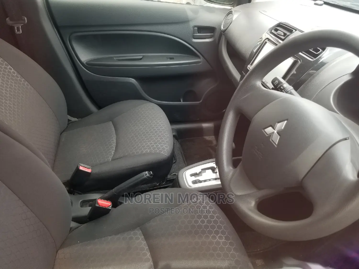 Mitsubishi Mirage 2015 Pink