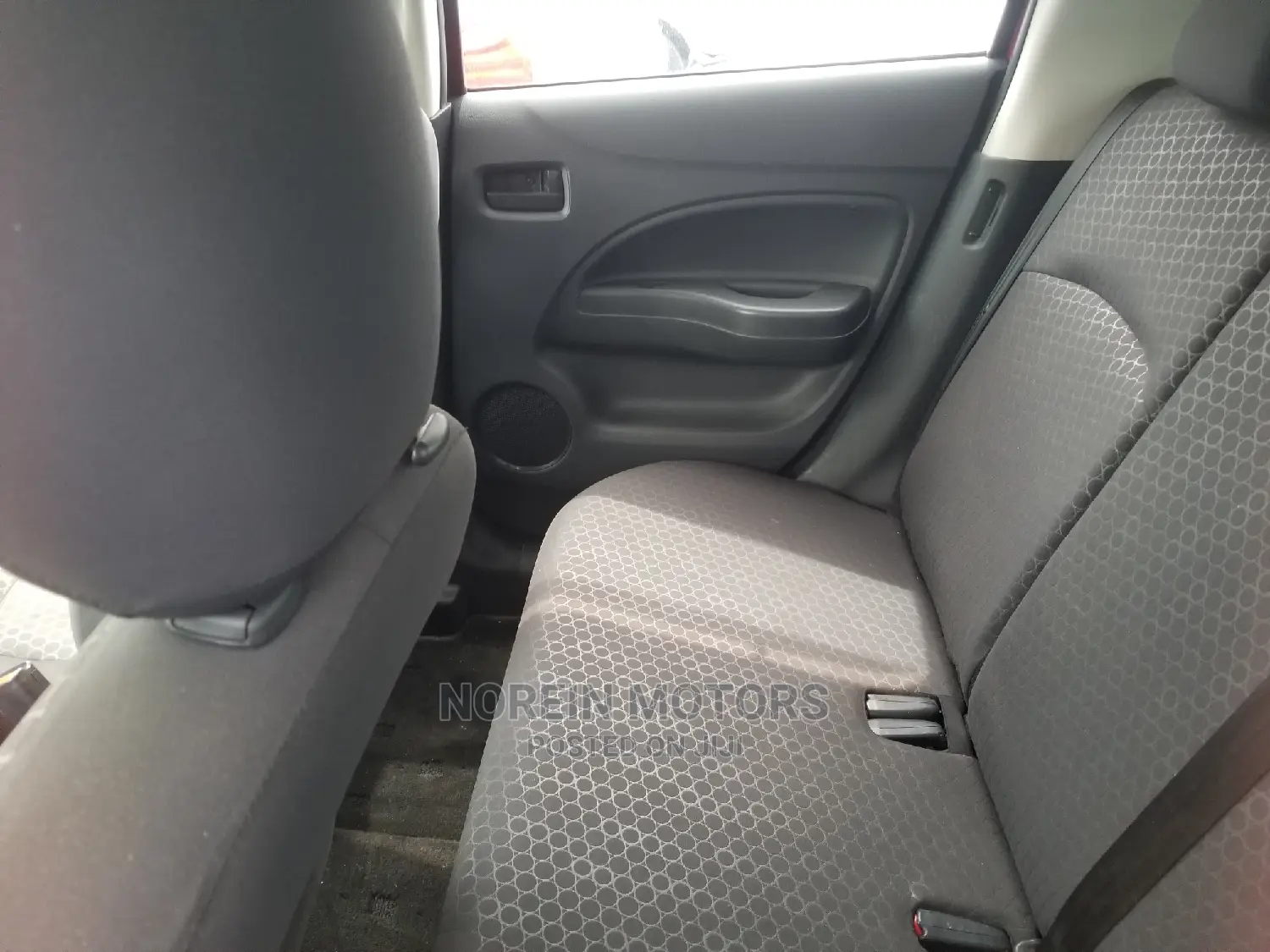 Mitsubishi Mirage 2015 Pink