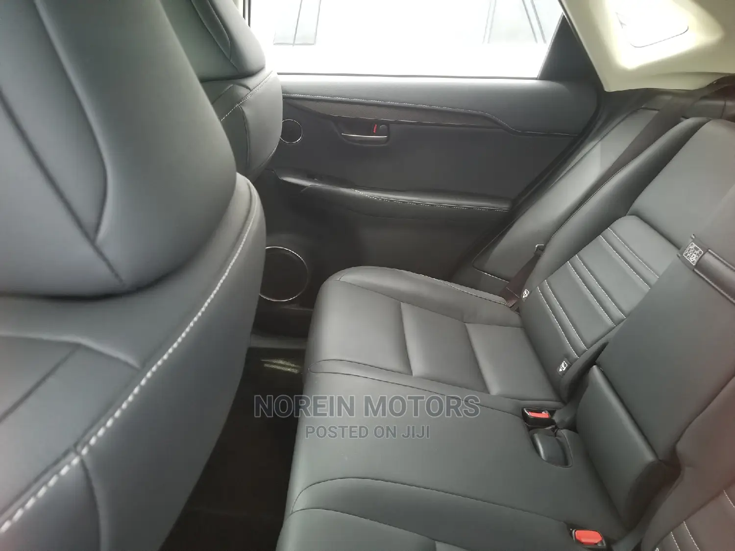 Lexus NX 300h 2014 Purple