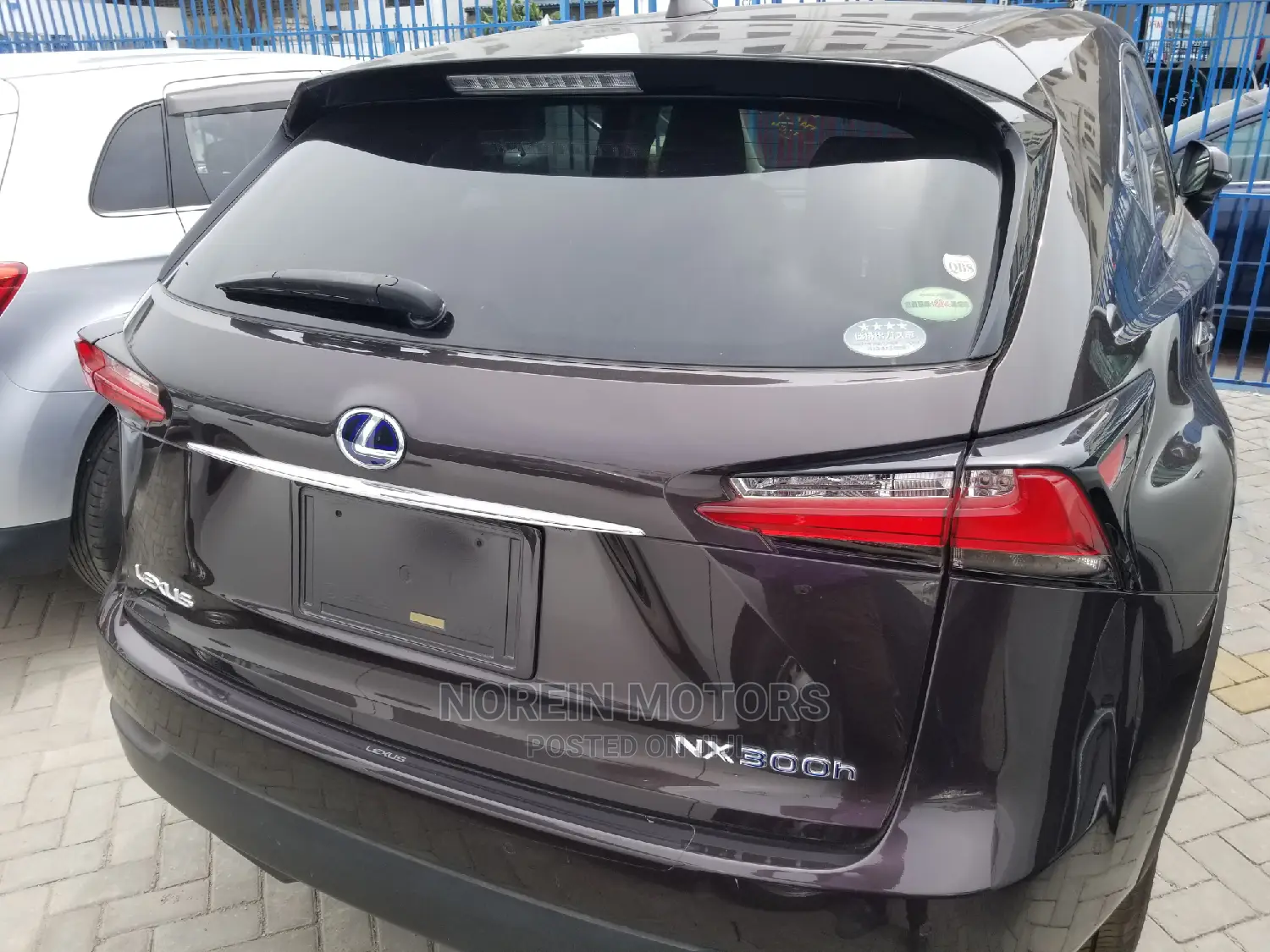 Lexus NX 300h 2014 Purple