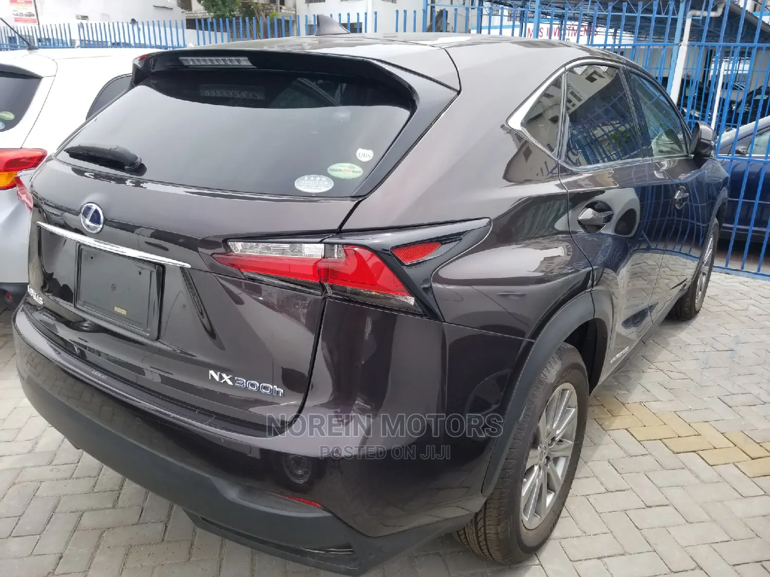 Lexus NX 300h 2014 Purple