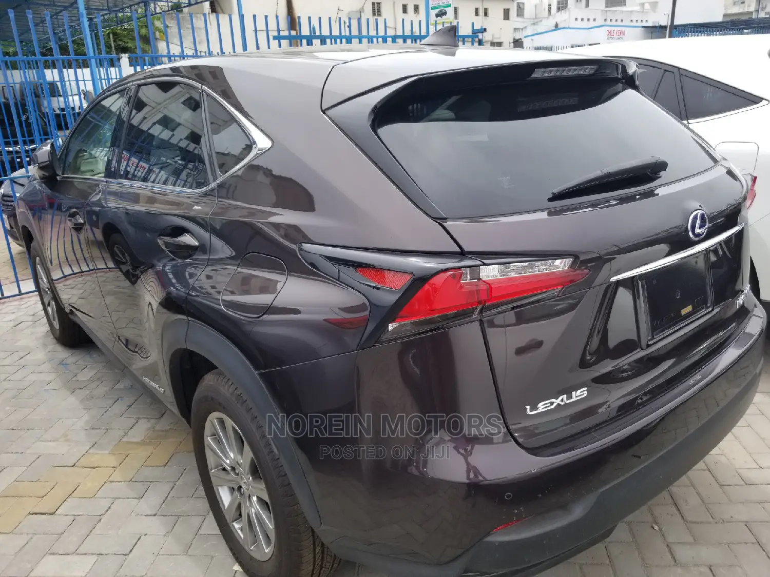 Lexus NX 300h 2014 Purple