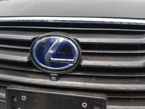 Lexus NX 300h 2014 Purple