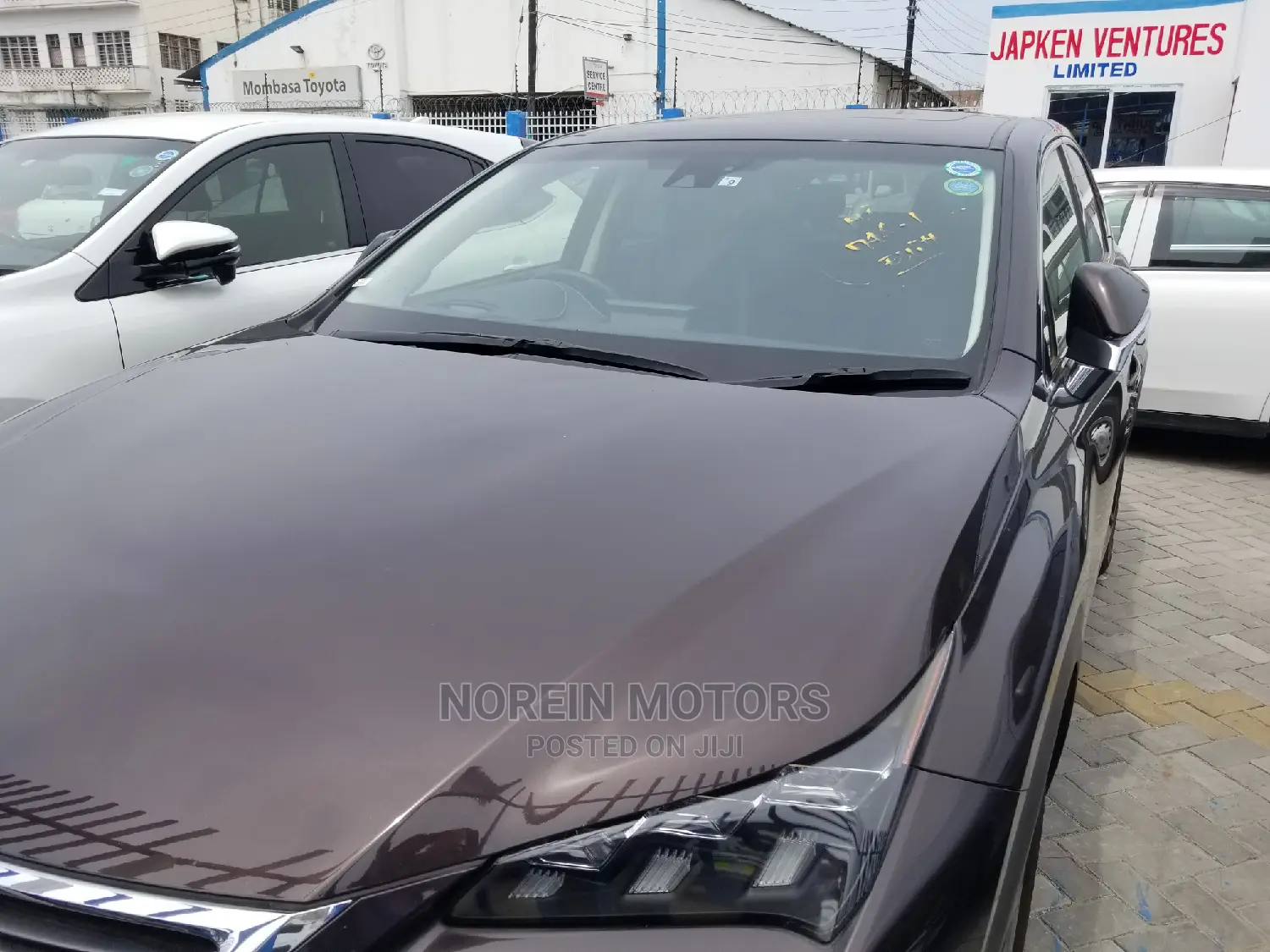 Lexus NX 300h 2014 Purple