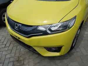 Honda Fit 2014 Yellow