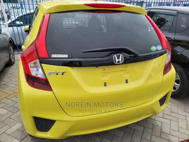 Honda Fit 2014 Yellow - thumbnail 6