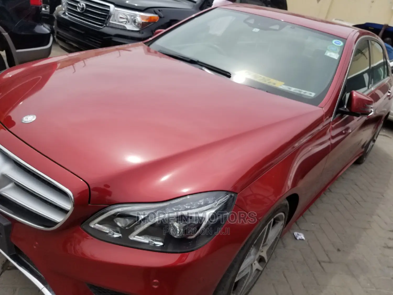 Mercedes-Benz C200 2014 Red