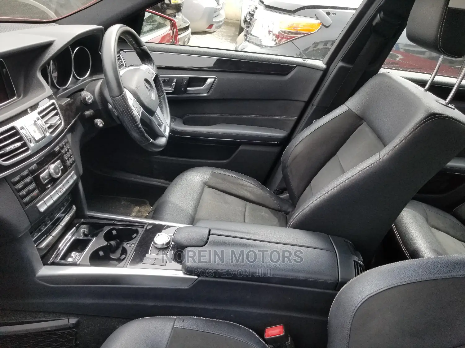 Mercedes-Benz C200 2014 Red