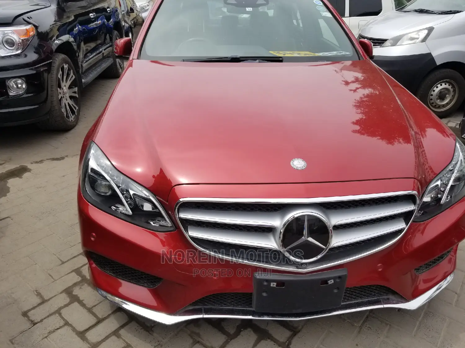 Mercedes-Benz C200 2014 Red