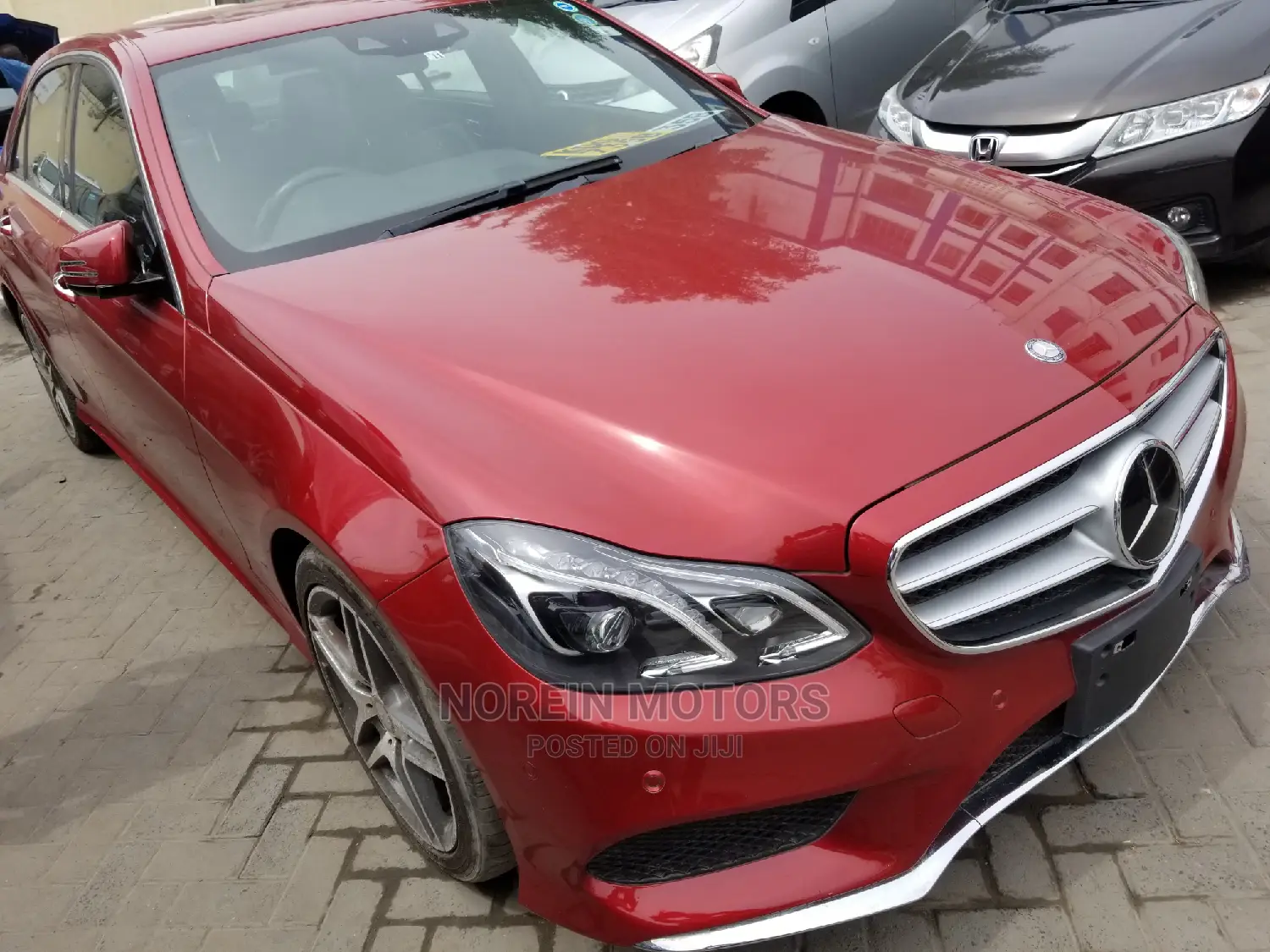Mercedes-Benz C200 2014 Red