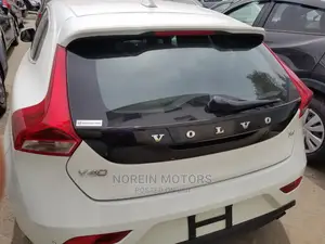 Volvo V40 2014 White