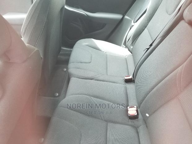 Volvo V40 2014 White - thumbnail 6