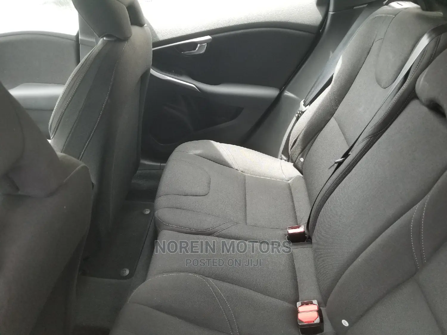 Volvo V40 2014 White