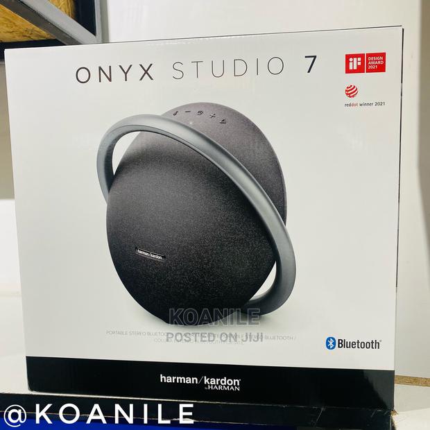 HK Studio 7