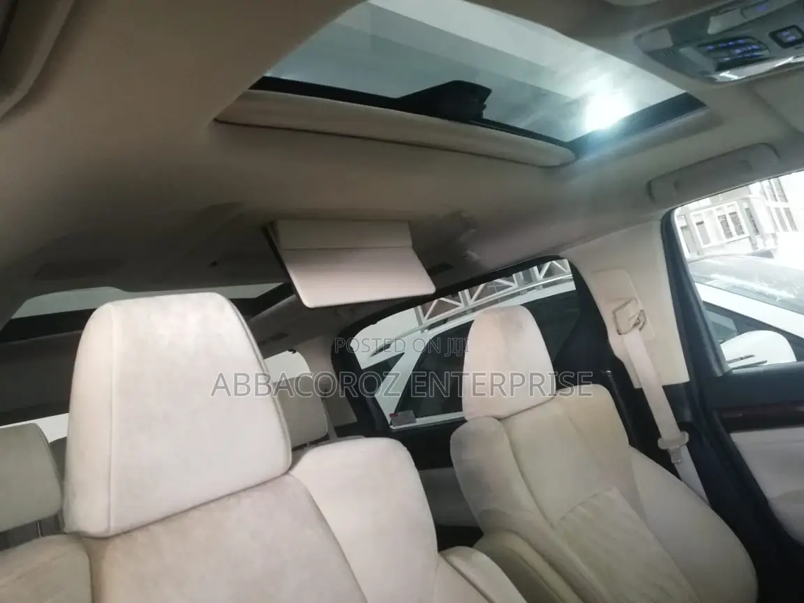 Toyota Alphard 2015 Pearl