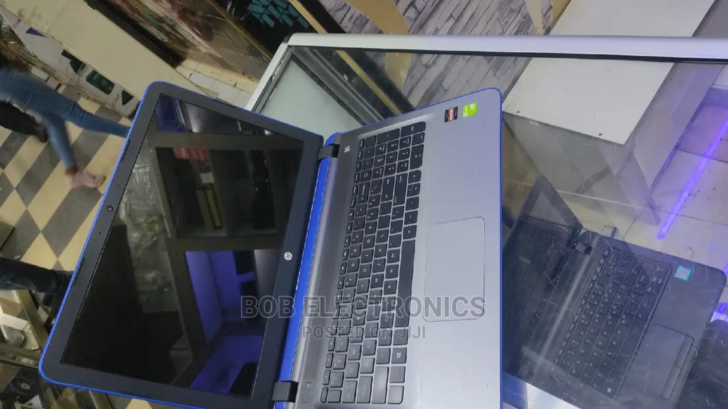 Laptop Screens (All Models)