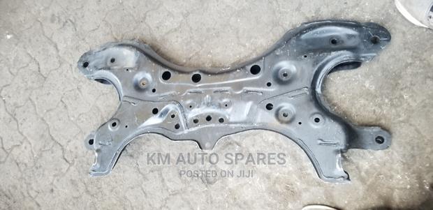 Toyota Premio 240 Crossmember. - thumbnail 2