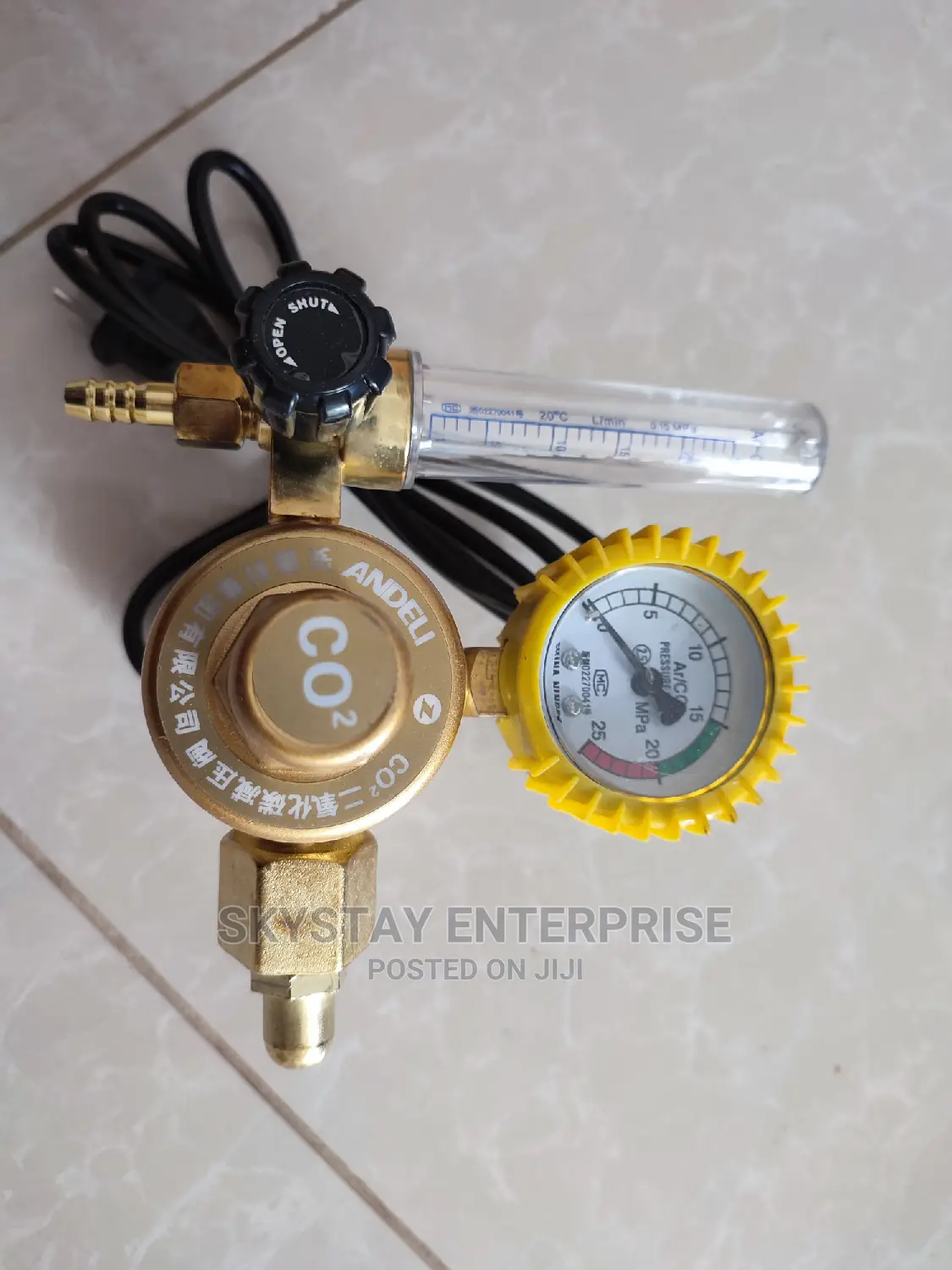 CO2 Gas Regulator 220V