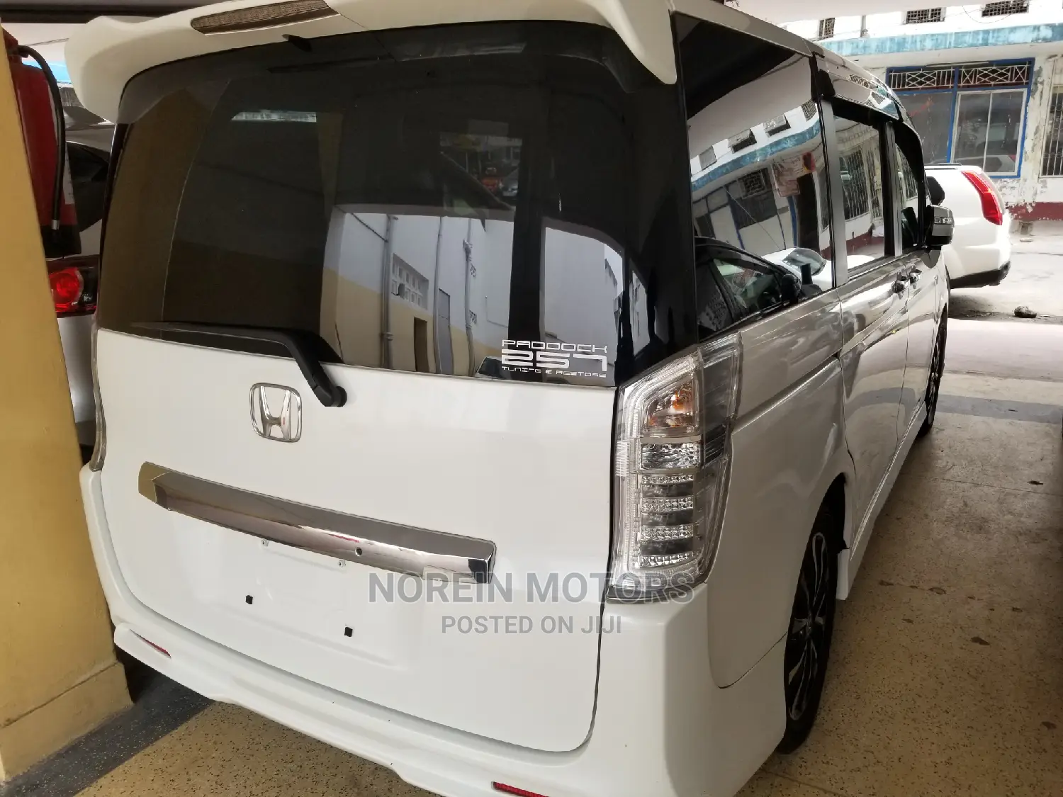 Honda Stepwgn 2014 White
