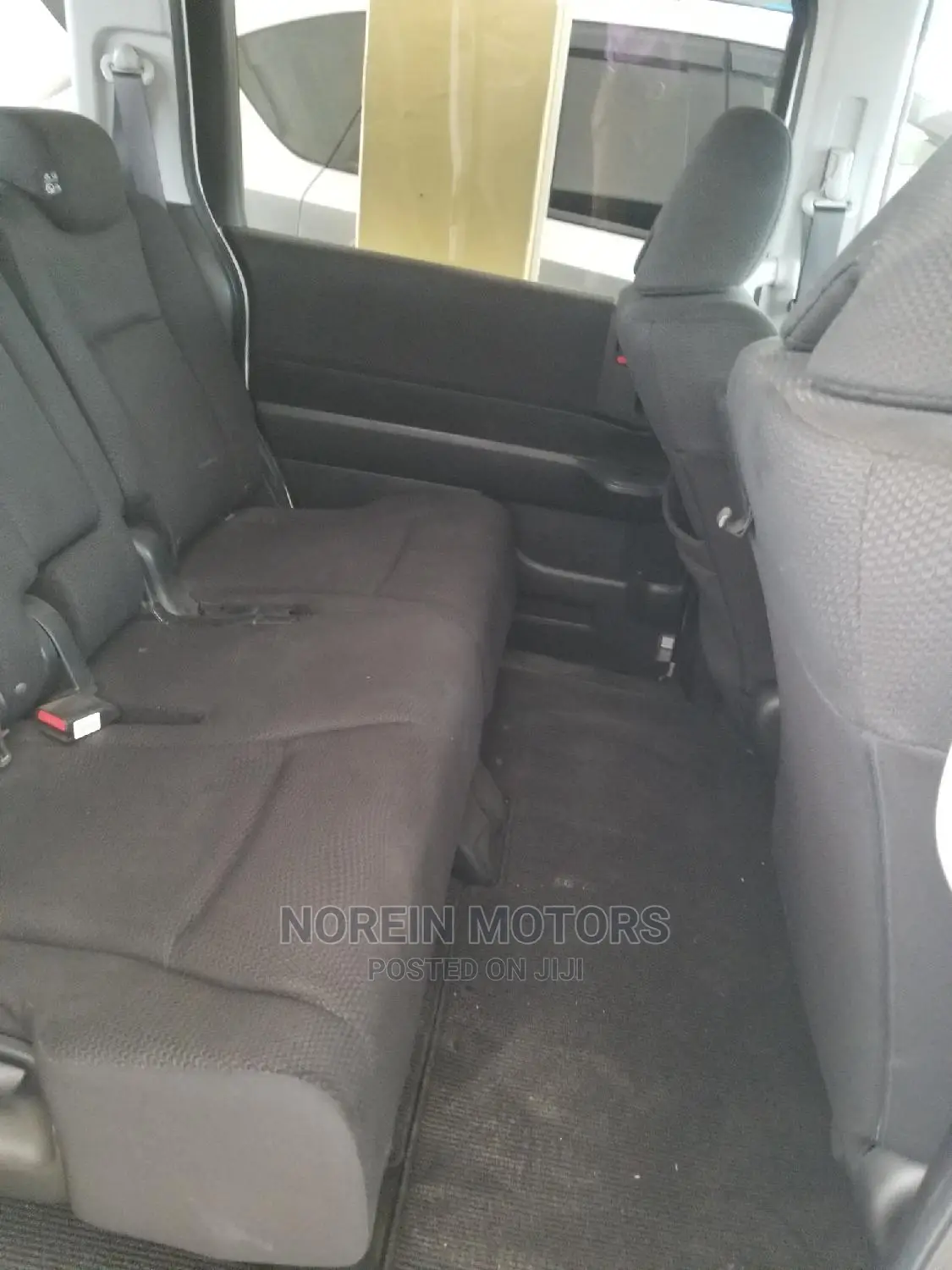 Honda Stepwgn 2014 White