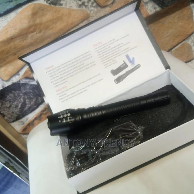 High Power Flashlight Torch Zoomable Led Xml T6 - thumbnail 2