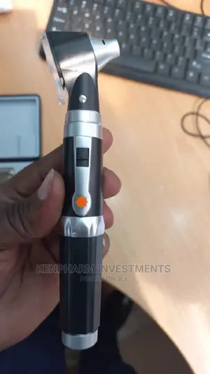 Otoscope Machine