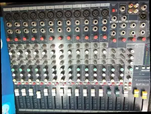 Plain Mixer 12channel, Soundcraft- Lexicon