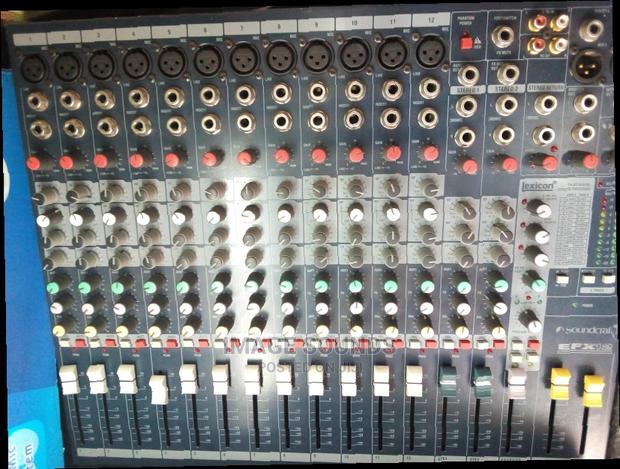 Plain Mixer 12channel, Soundcraft- Lexicon - main view