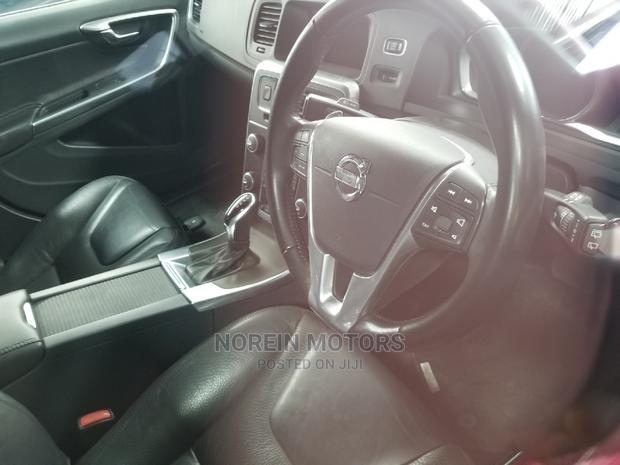 Volvo V60 2014 Blue - thumbnail 3